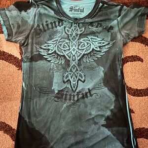 Sinful Women’s Affliction Teal Graphic Tee Size Large Looks